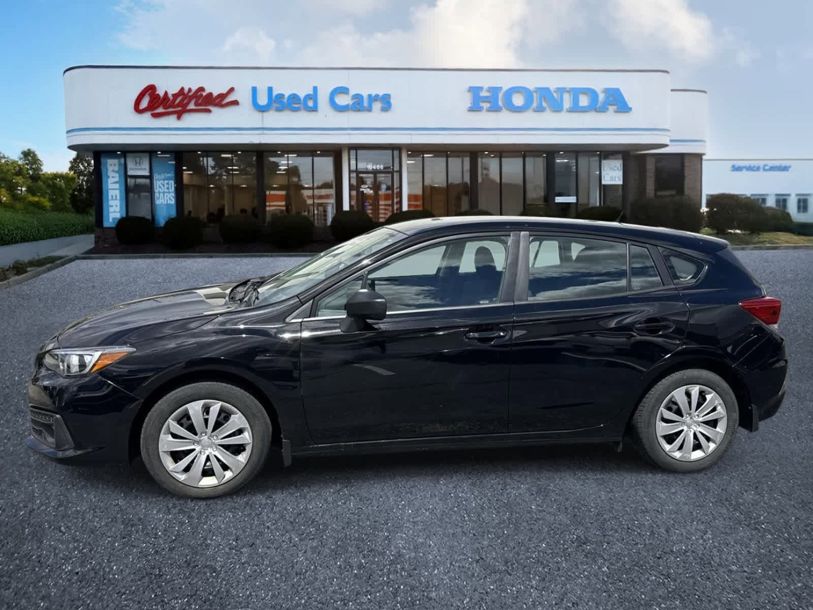 Used 2023 Subaru Impreza 2.0i AWD/4WD image 2