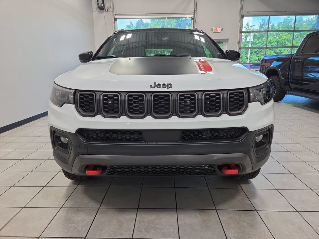 New 2026 Jeep Compass Trailhawk AWD/4WD image 2