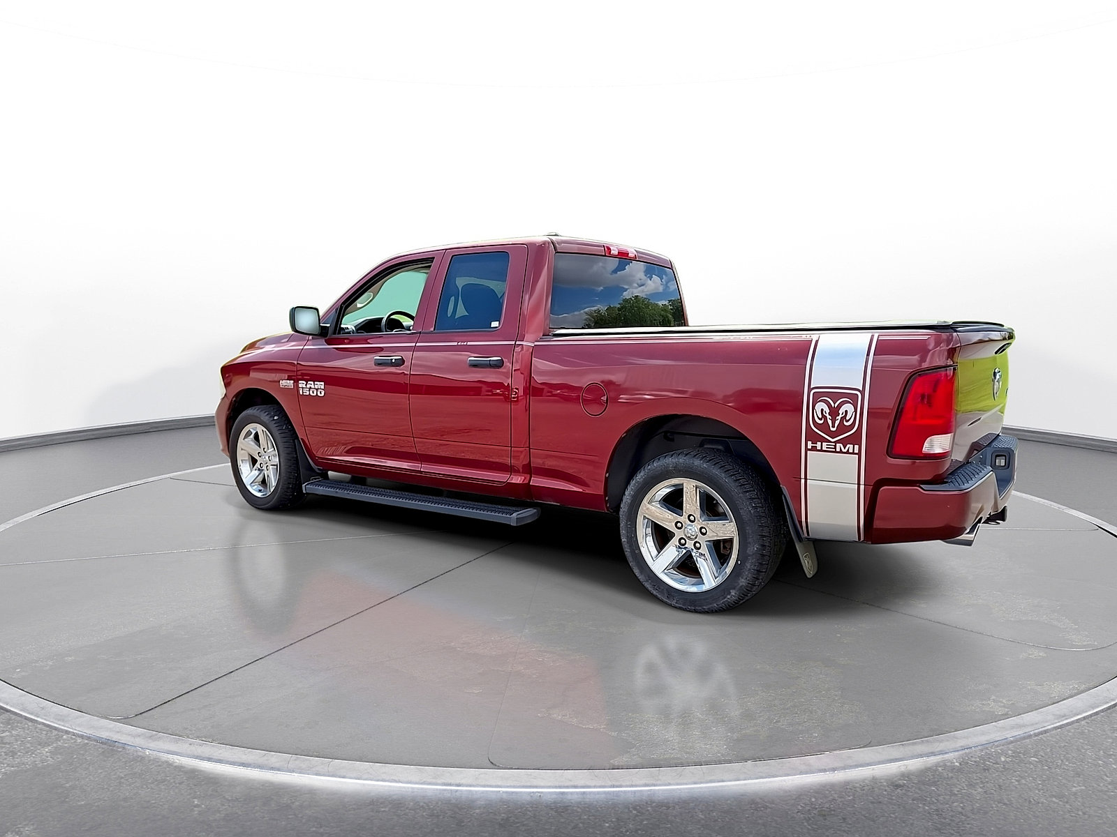 Used 2014 RAM 1500 Express AWD/4WD image 6