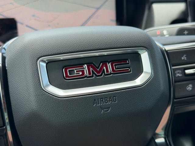 New 2026 GMC Terrain AT4 w/ Technology Package II AWD/4WD image 32