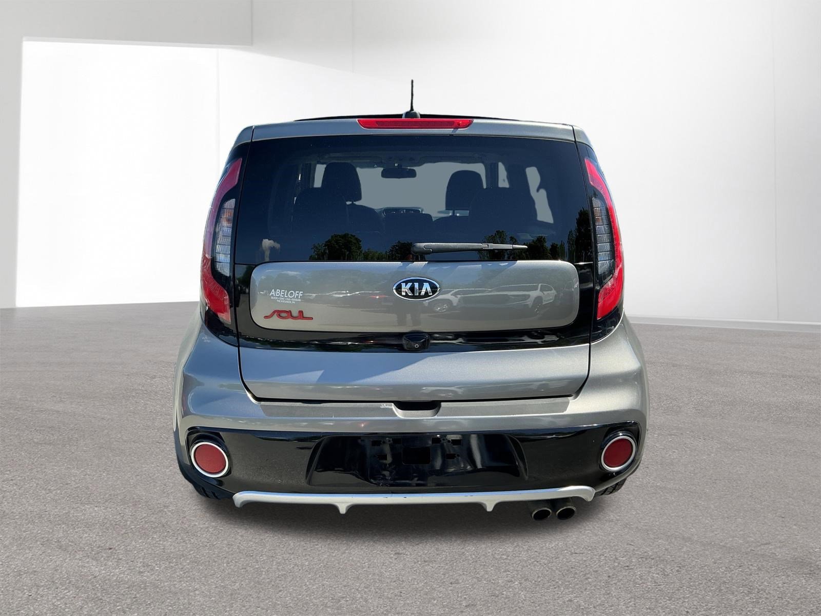 Used 2018 Kia Soul ! w/ Tech Package FWD image 6