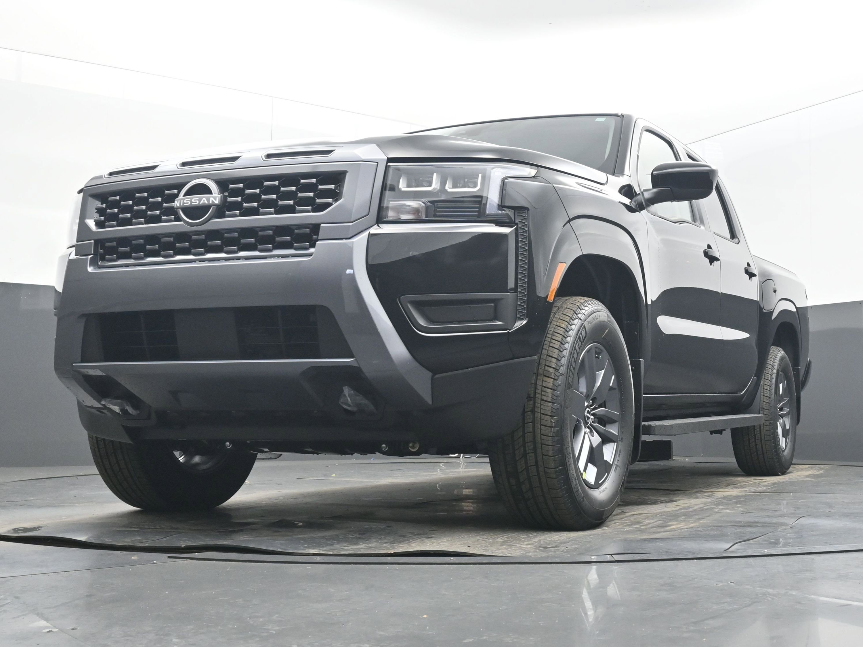New 2026 Nissan Frontier SV AWD/4WD image 25