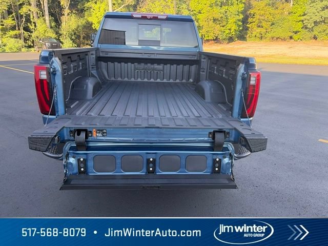 New 2026 GMC Sierra 2500 Denali w/ Denali Reserve Package AWD/4WD image 15