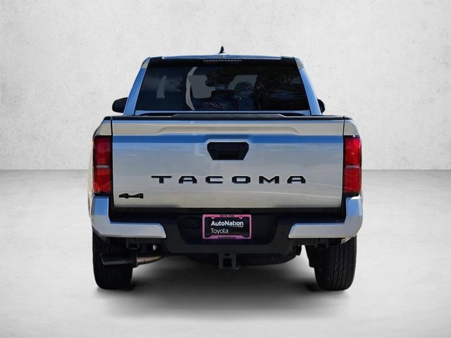 Used 2025 Toyota Tacoma SR5 AWD/4WD image 7