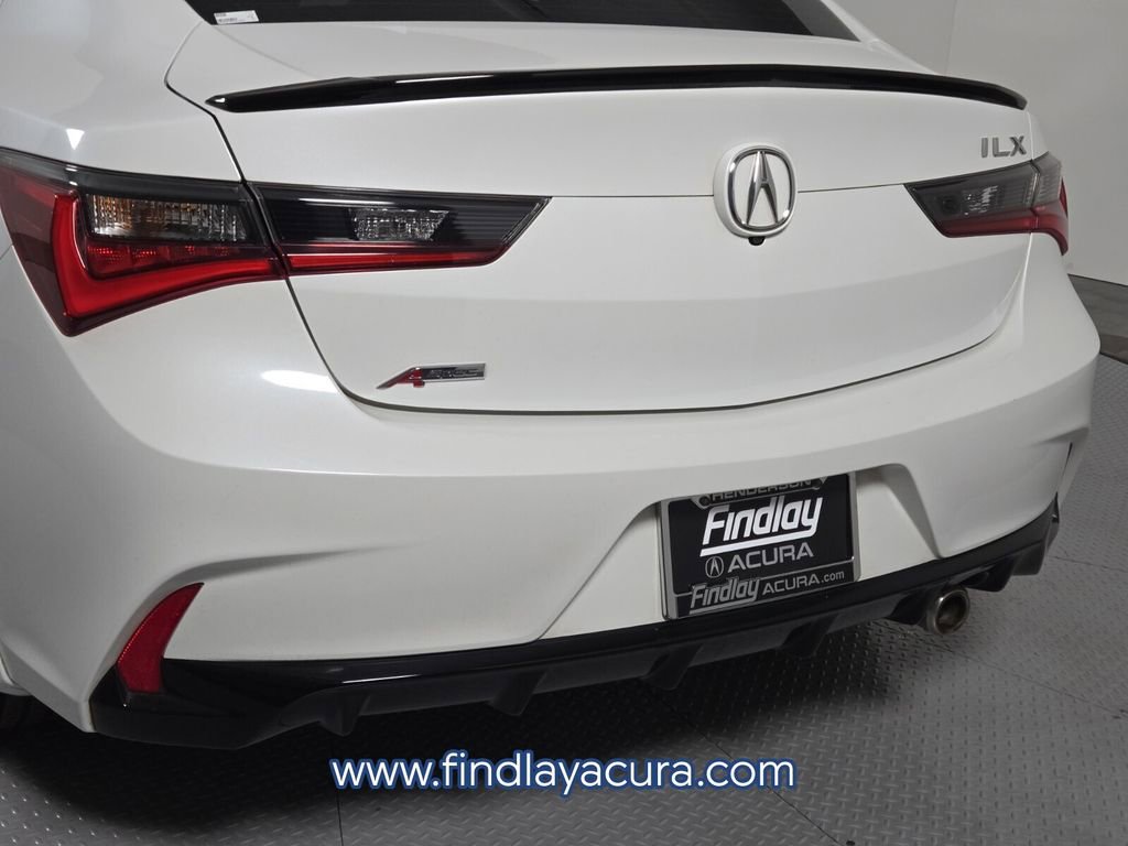 Used 2019 Acura ILX FWD image 8