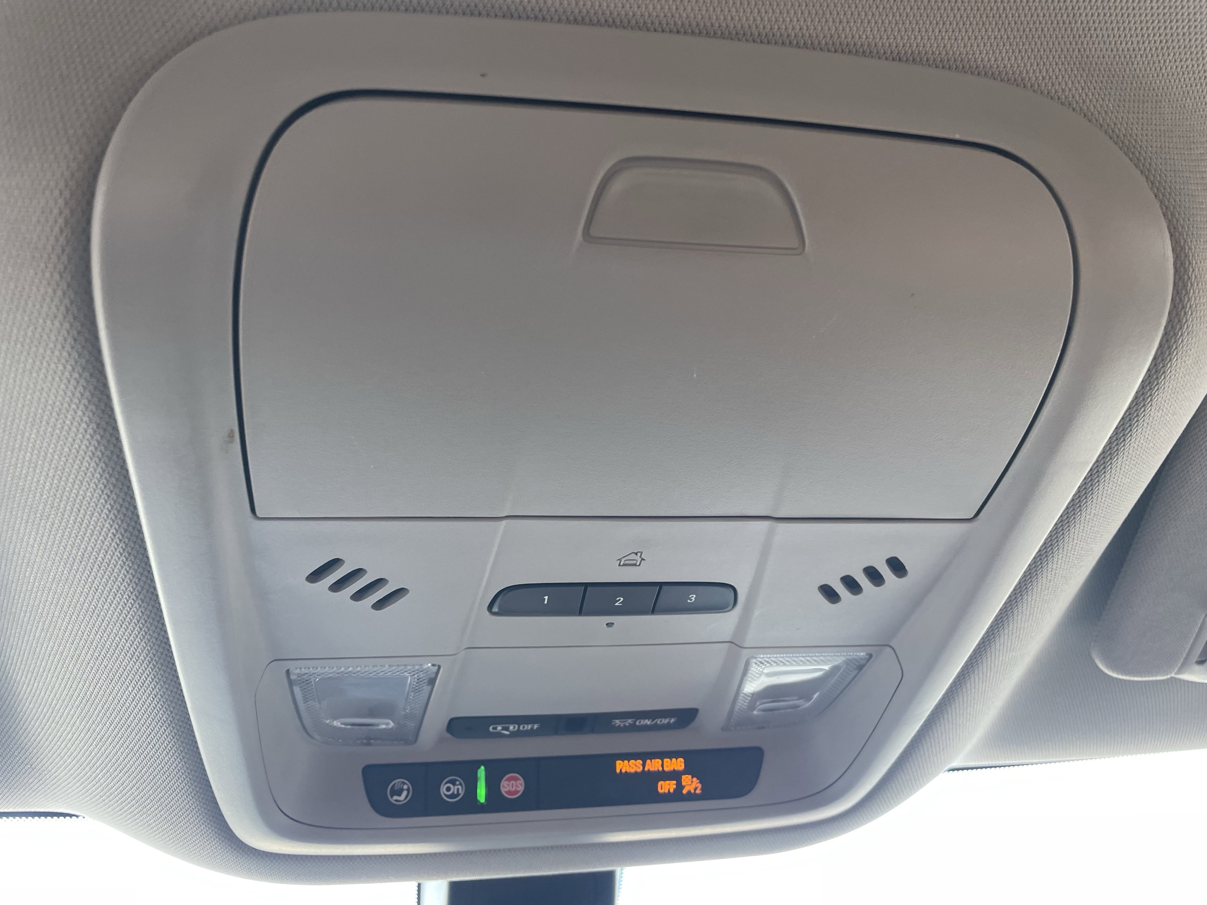Used 2020 Buick Enclave Essence w/ LPO, Floor Liner Package AWD/4WD image 26