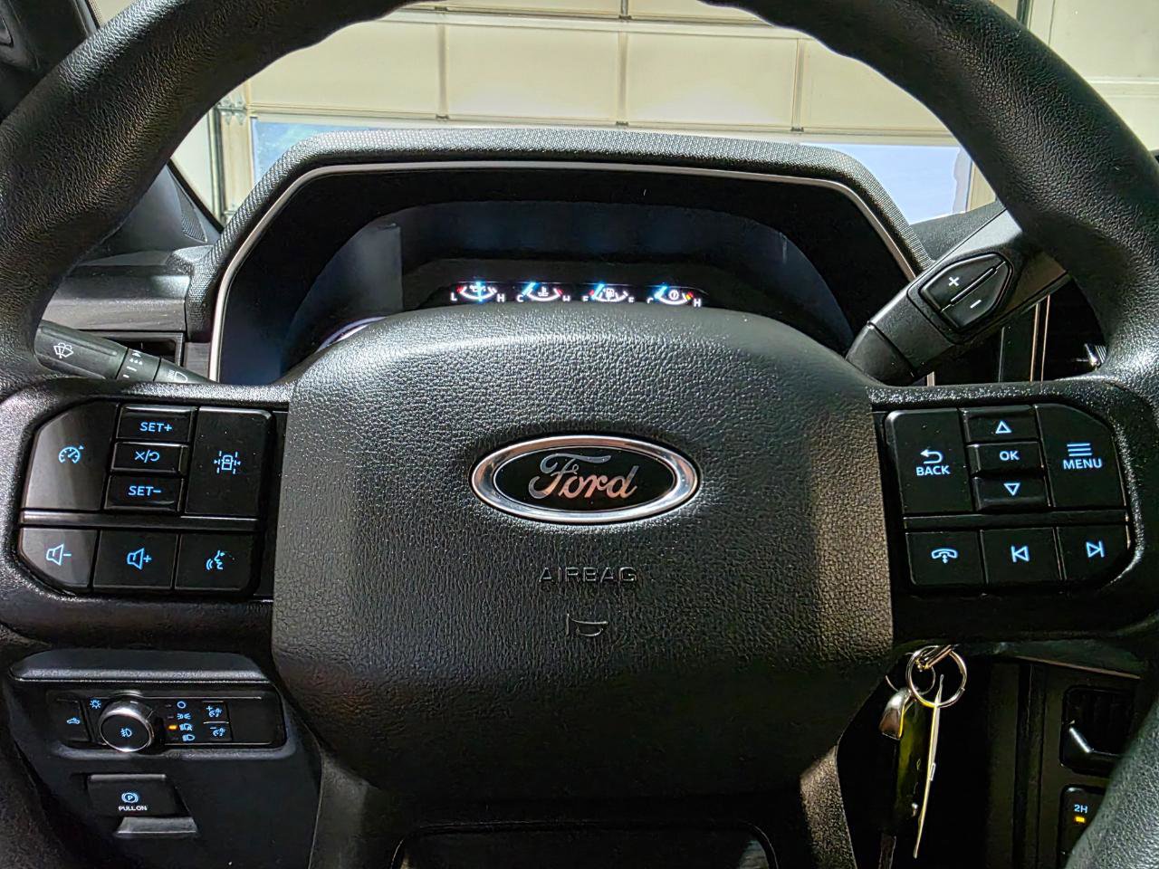 Used 2022 Ford F150 XL w/ STX Black Appearance Package AWD/4WD image 28