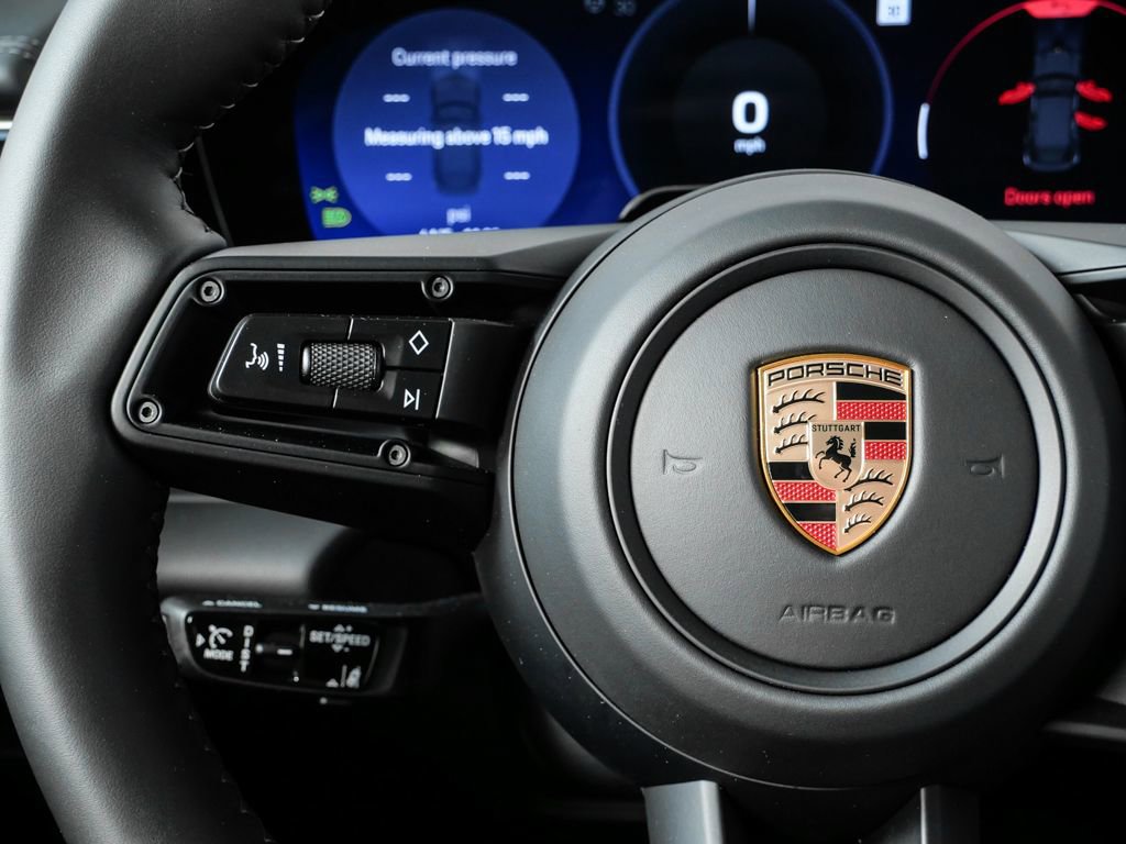 New 2026 Porsche Macan Electric image 10