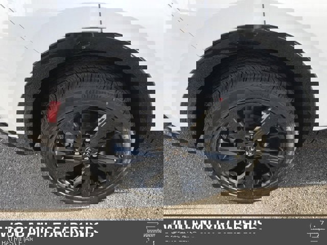 New 2025 Buick Envision Sport Touring image 25