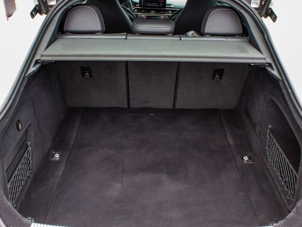 Used 2022 Audi S5 Premium image 43