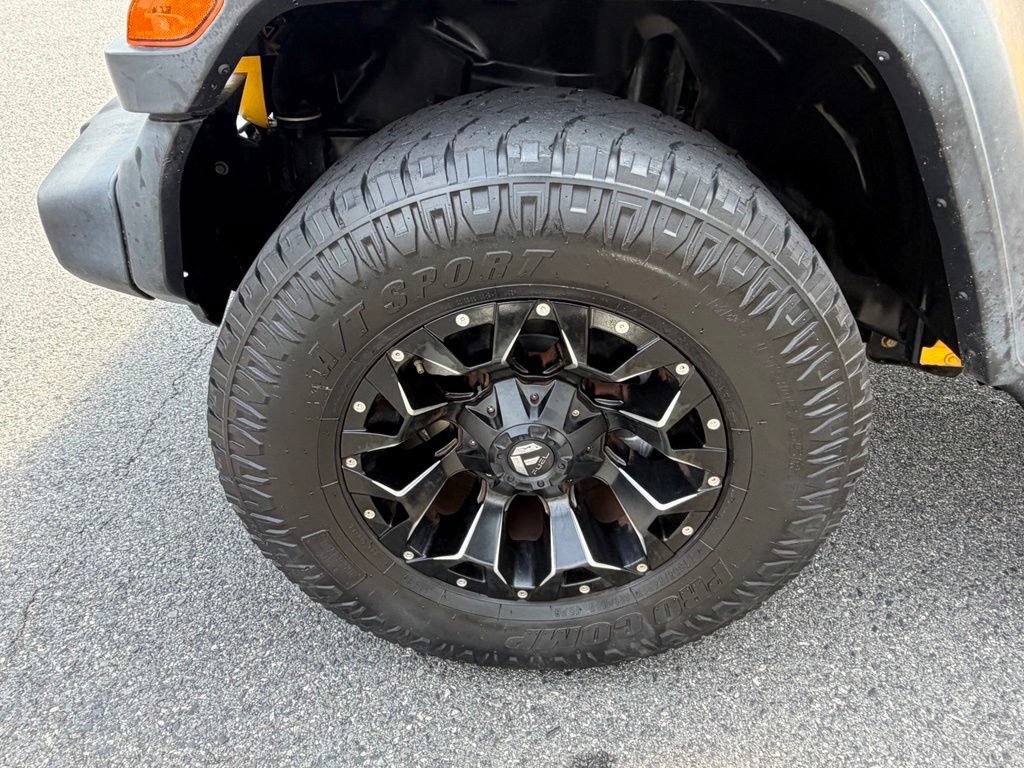 Certified 2018 Jeep Wrangler Unlimited Sport S AWD/4WD image 13