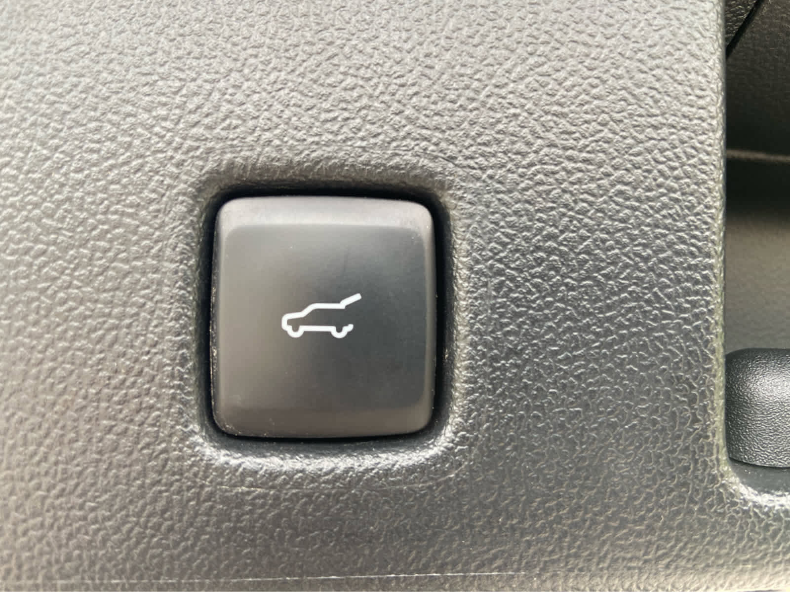 Used 2024 Ford Escape Active AWD/4WD image 12