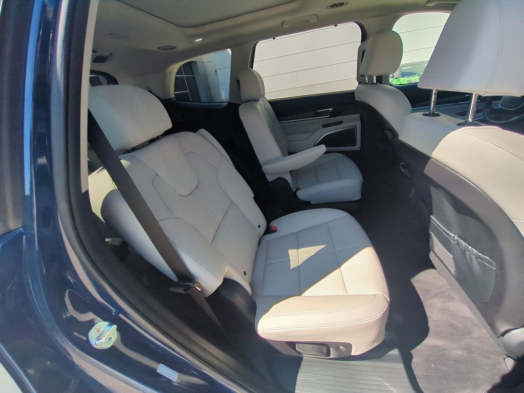Used 2024 Kia Telluride SX AWD/4WD image 35
