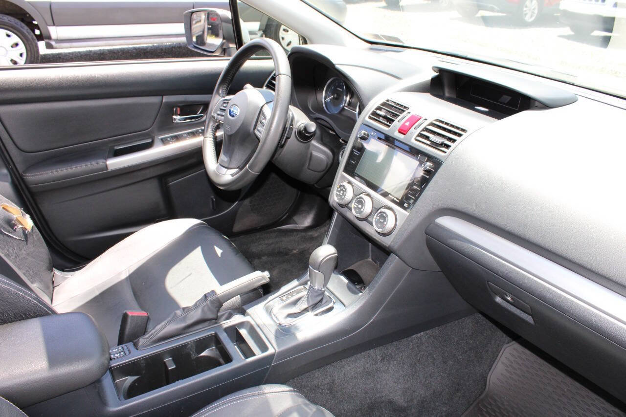 Used 2016 Subaru Impreza 2.0i Limited w/ Popular Package #2 AWD/4WD image 12