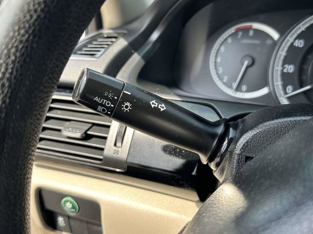 Used 2016 Honda Accord LX image 12