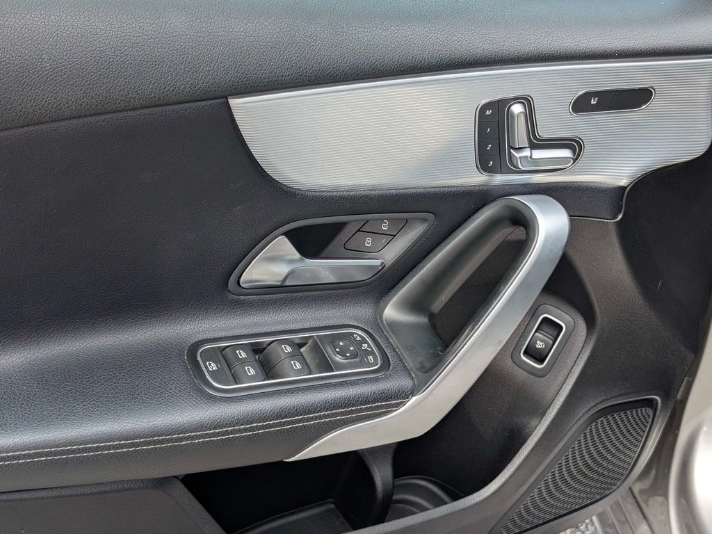 Used 2020 Mercedes-Benz A 220 w/ Premium Package image 14