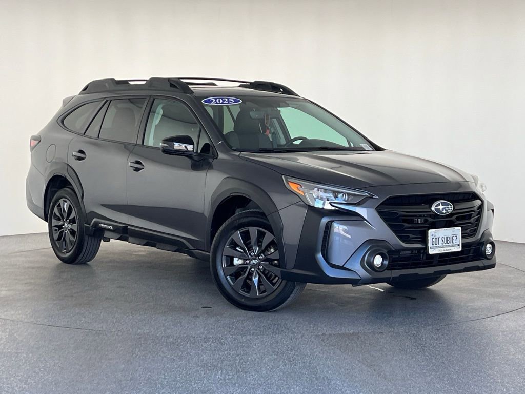 Certified 2025 Subaru Outback Onyx Edition AWD/4WD image 39