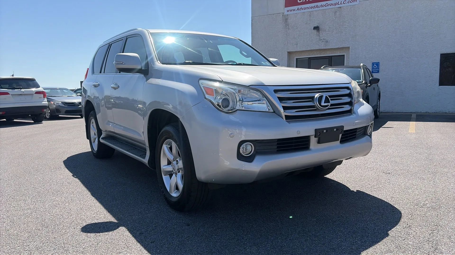 Used 2010 Lexus GX 460 image 4
