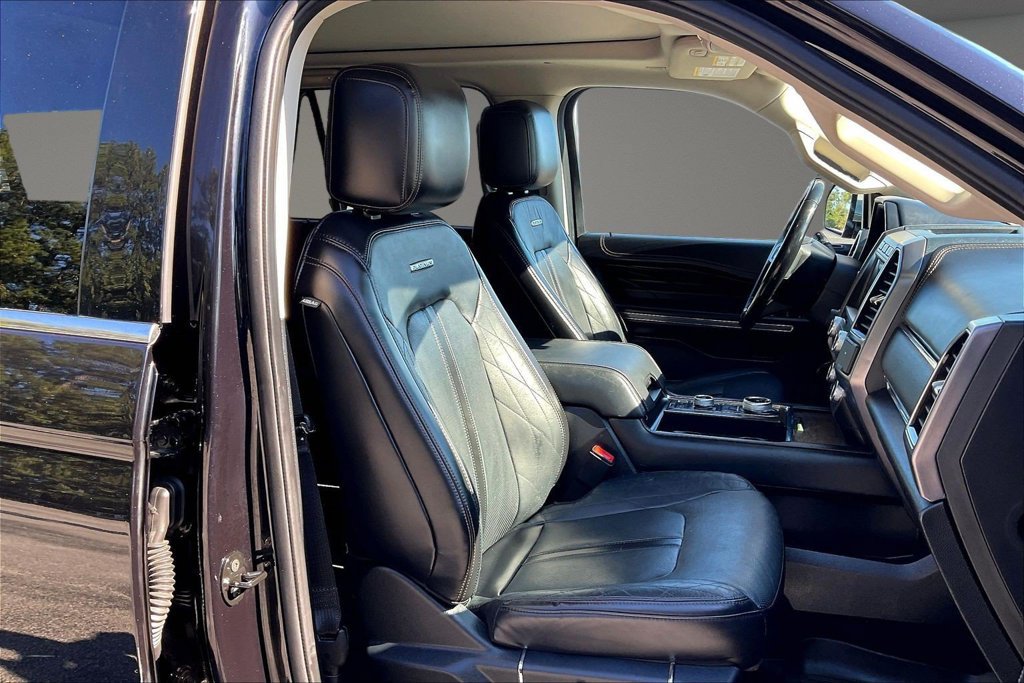 Used 2020 Ford Expedition Max Platinum AWD/4WD image 33