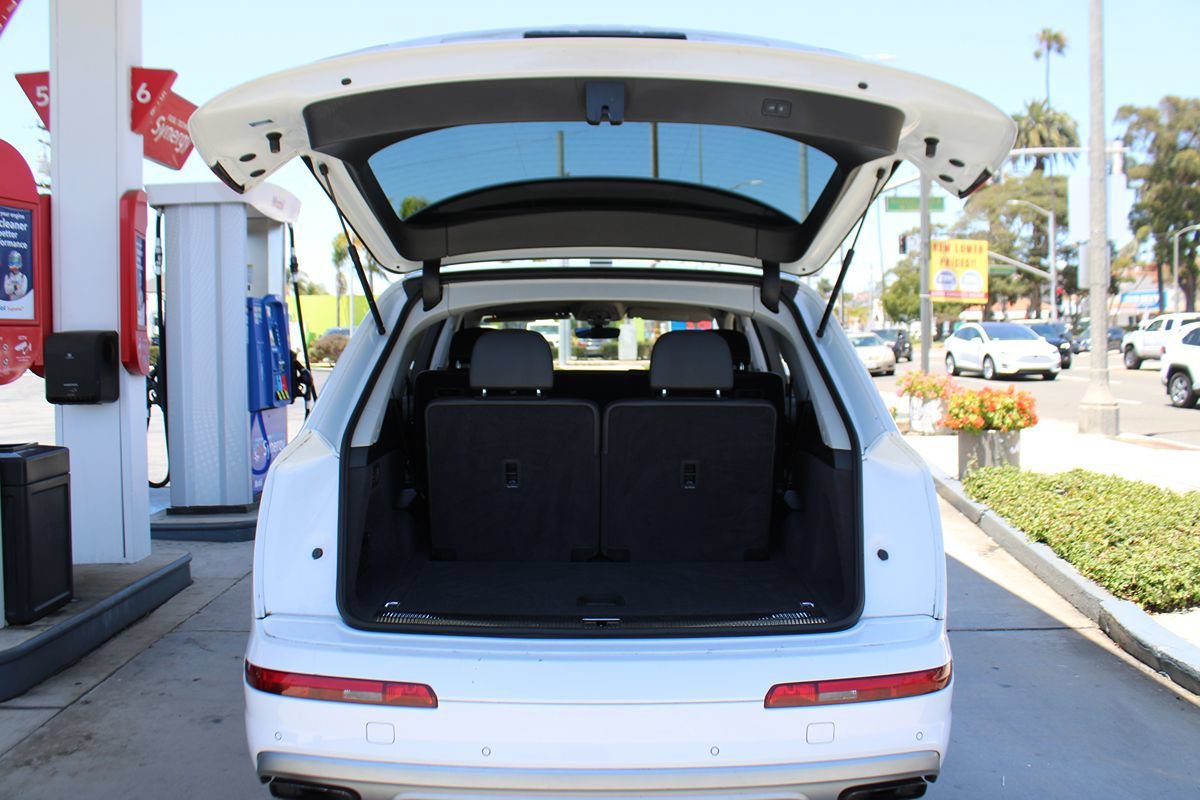 Used 2019 Audi Q7 3.0T Premium w/ Convenience Package AWD/4WD image 35