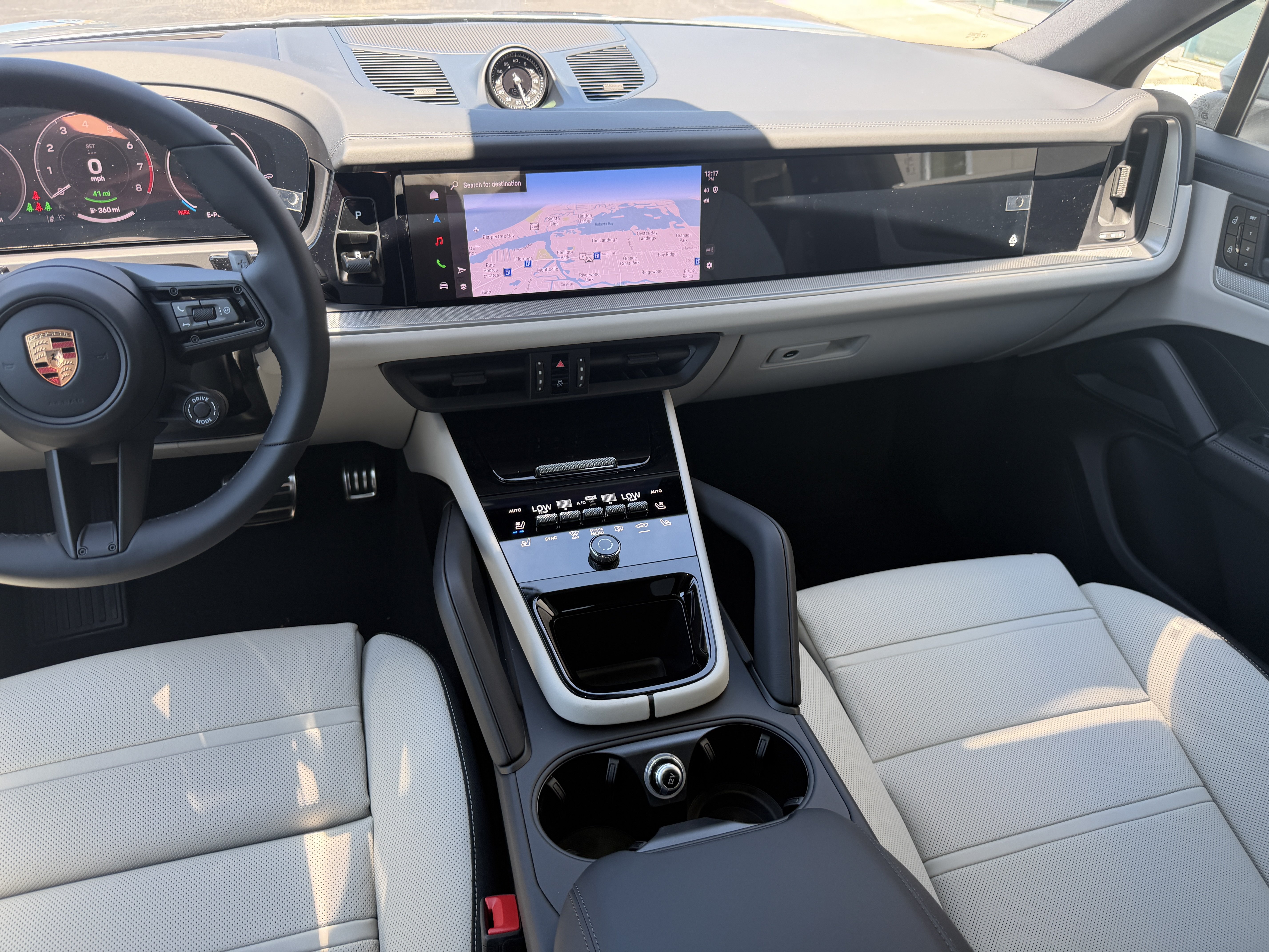 New 2026 Porsche Cayenne S AWD/4WD image 16