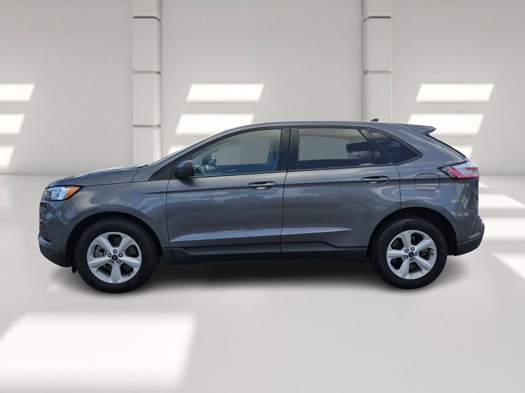 Used 2022 Ford Edge SE image 7