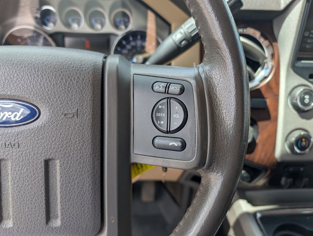 Used 2016 Ford F250 Lariat w/ Chrome Package image 15