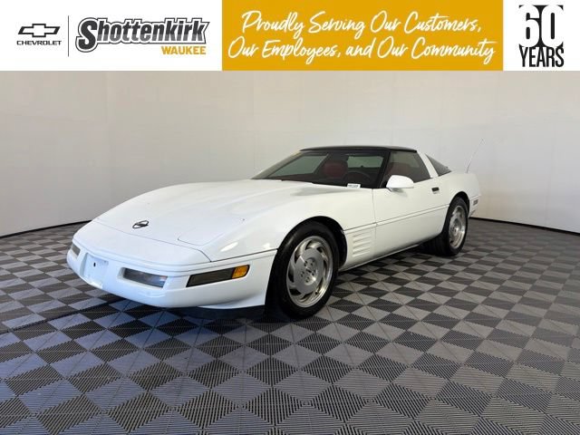 Used 1993 Chevrolet Corvette Coupe RWD image 1