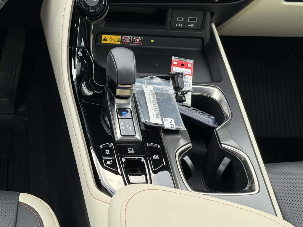 Used 2024 Lexus NX 350h AWD image 20
