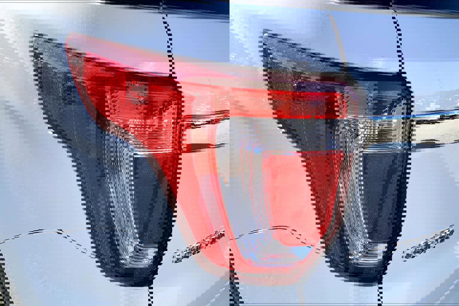 Used 2019 Ford Explorer Limited w/ Class III Trailer Tow Package image 26