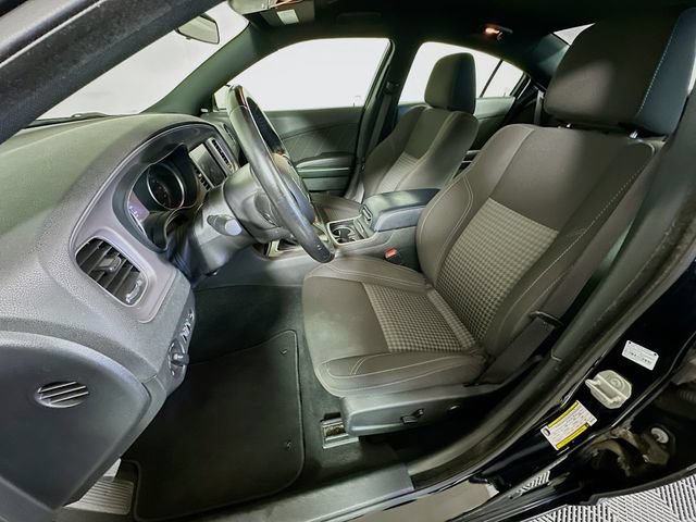 Used 2023 Dodge Charger SXT RWD image 12
