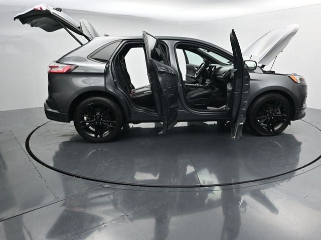 Used 2021 Ford Edge ST w/ Equipment Group 401A AWD/4WD image 40