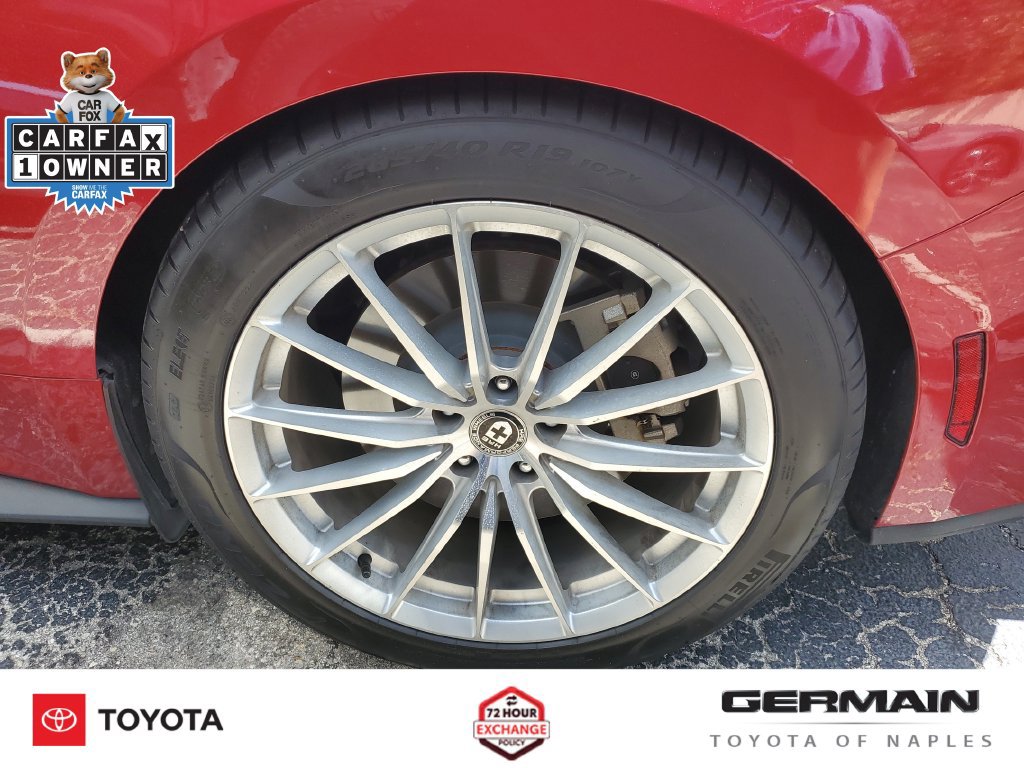 Used 2024 Ford Mustang GT RWD image 12