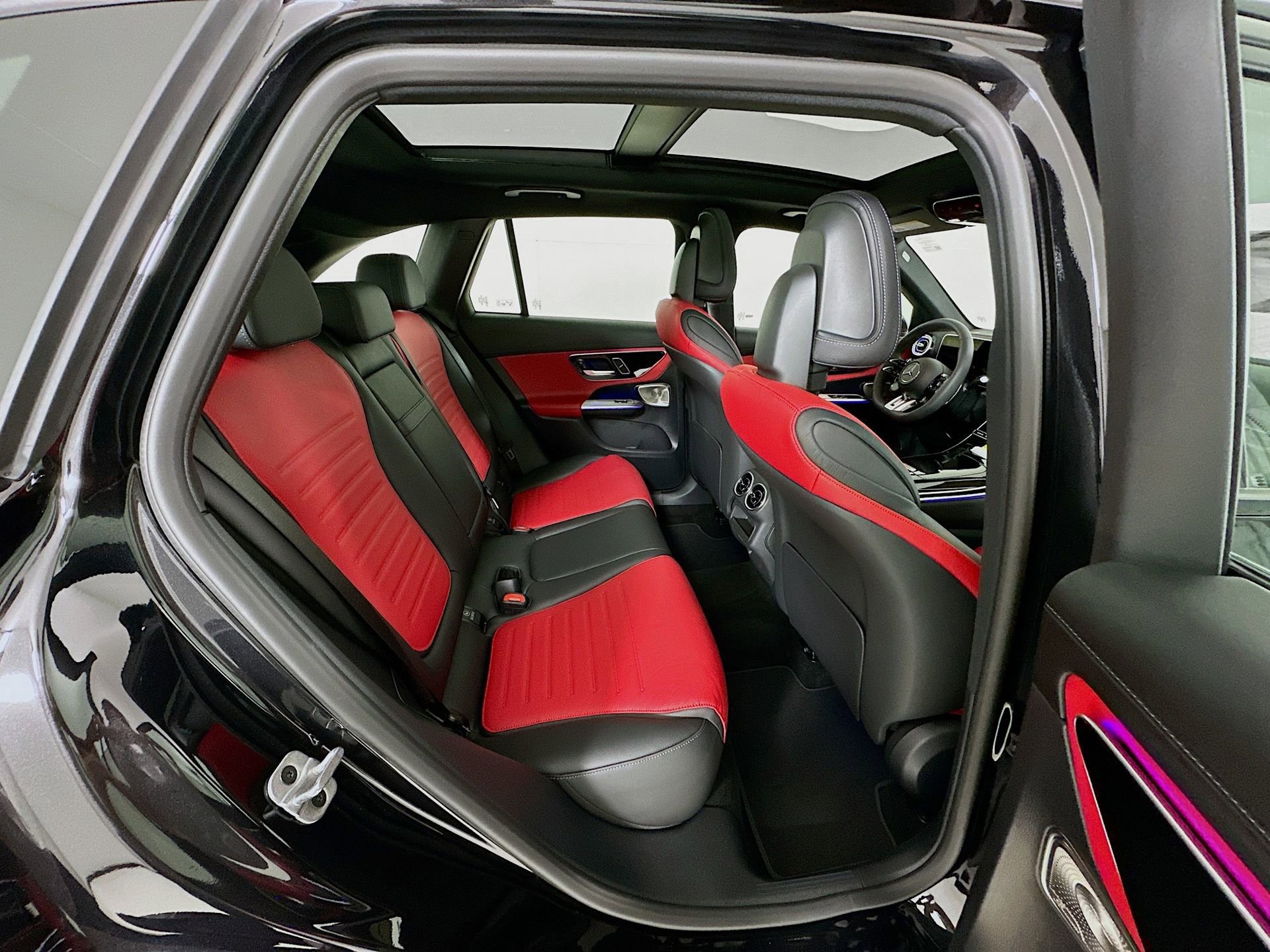 New 2026 Mercedes-Benz GLC 43 AMG 4MATIC image 31
