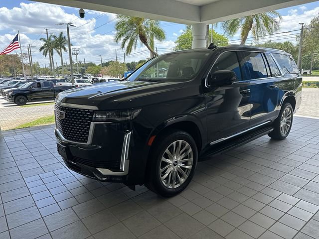 Used 2022 Cadillac Escalade ESV Premium Luxury AWD/4WD image 40