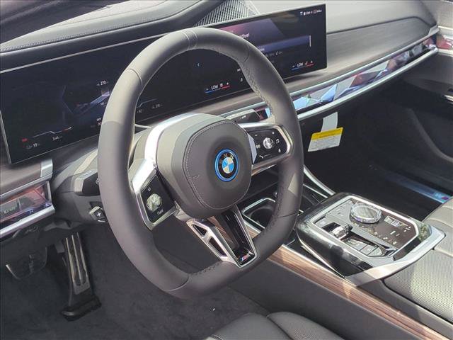 New 2026 BMW i7 xDrive60 w/ M Sport Package RWD image 3