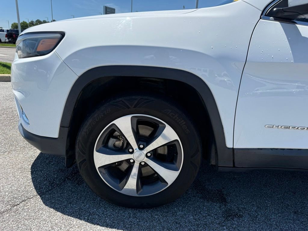 Used 2019 Jeep Cherokee Limited AWD/4WD image 21