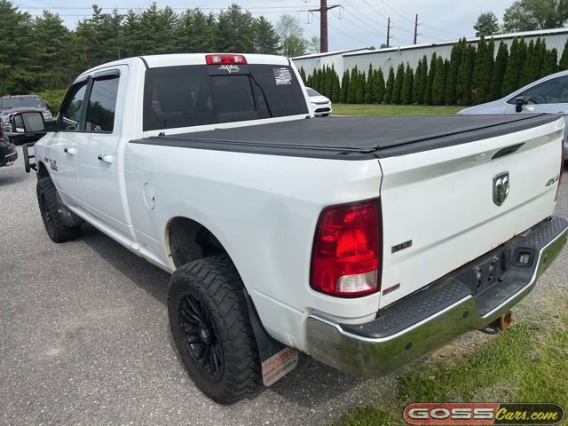 Used 2015 RAM 2500 SLT w/ Luxury Group AWD/4WD image 4