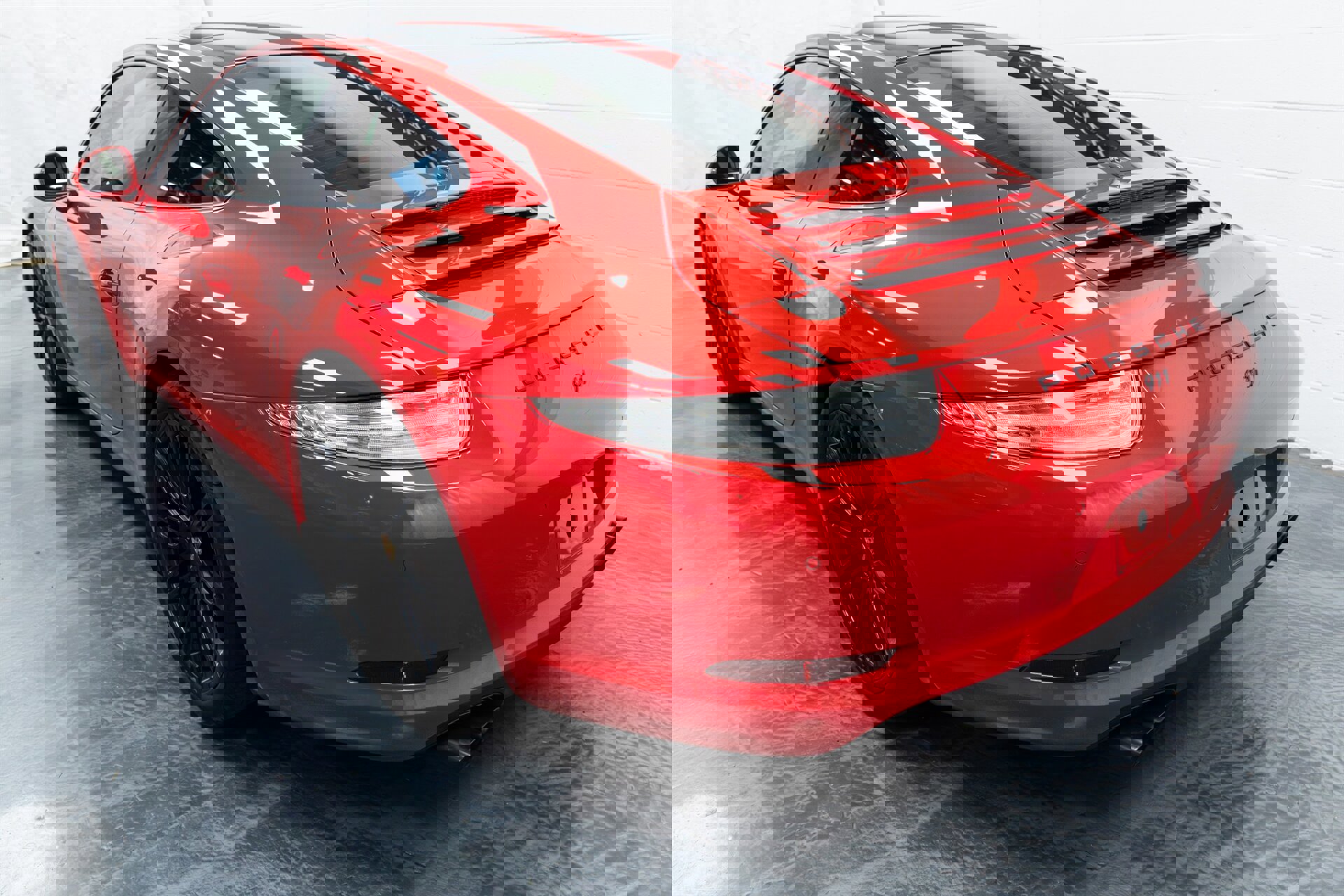 Used 2015 Porsche 911 Carrera image 9