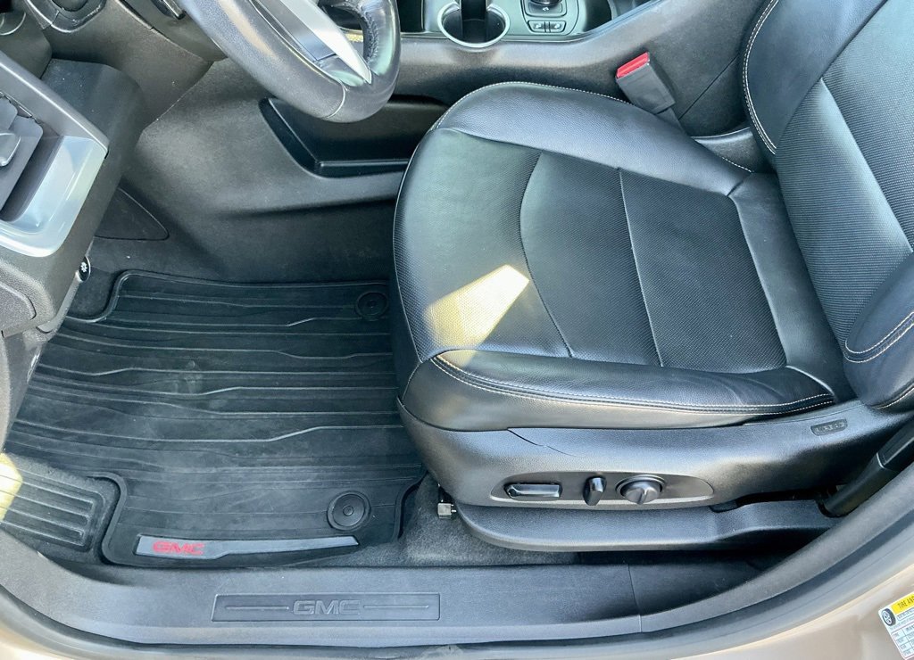 Used 2018 GMC Terrain SLT image 41