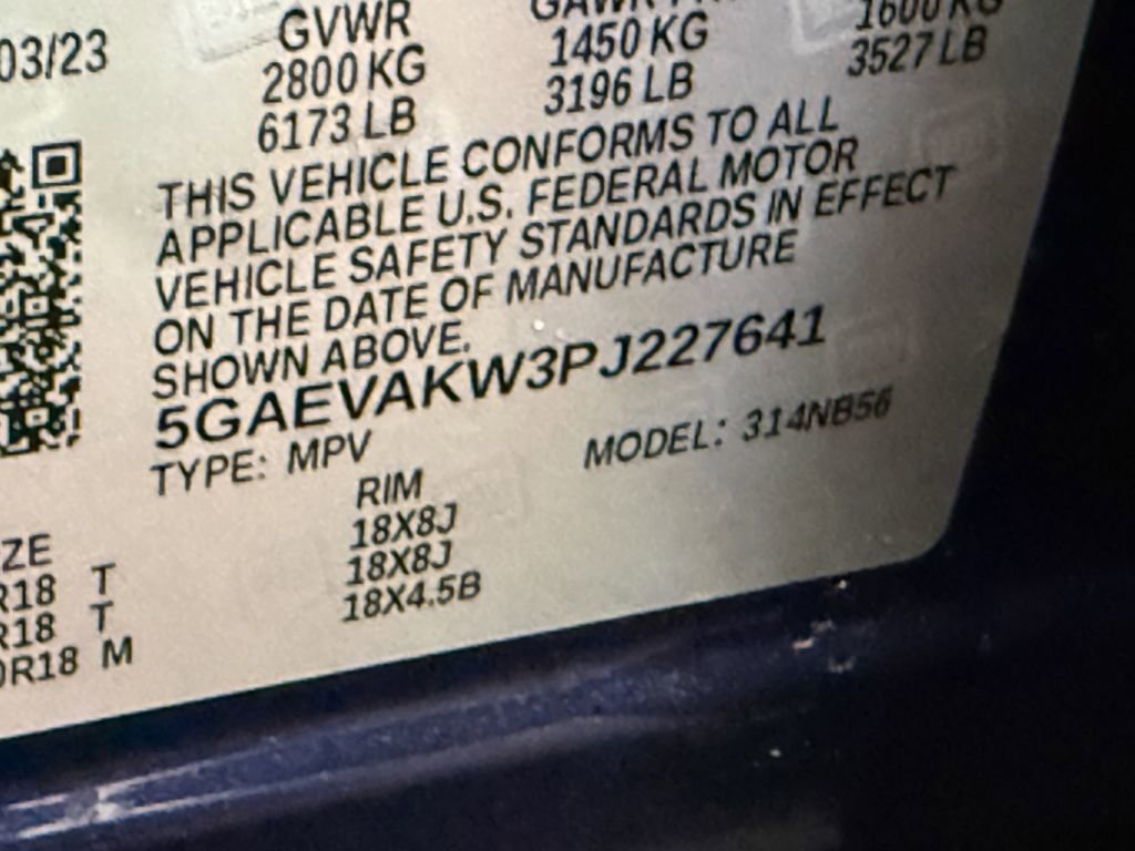 Used 2023 Buick Enclave Essence AWD/4WD image 54