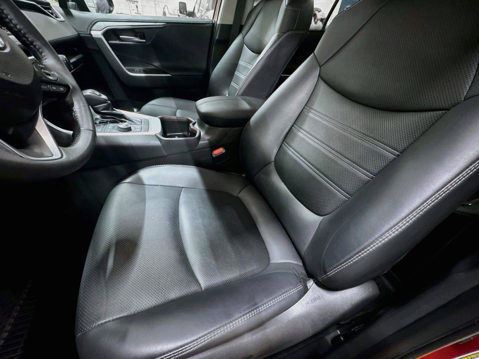 Used 2023 Toyota RAV4 Limited w/ Limited Grade Weather Package AWD/4WD image 5
