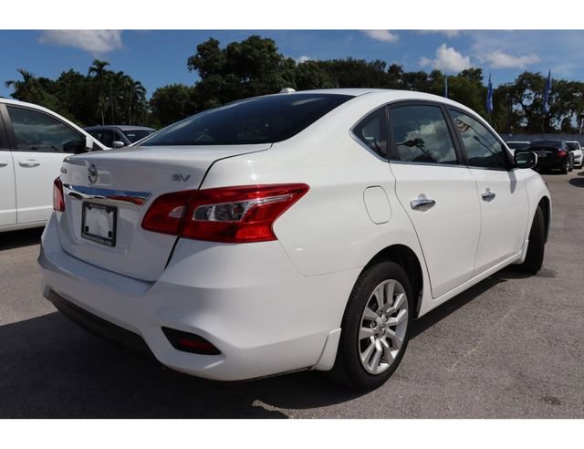 Used 2019 Nissan Sentra SV image 4