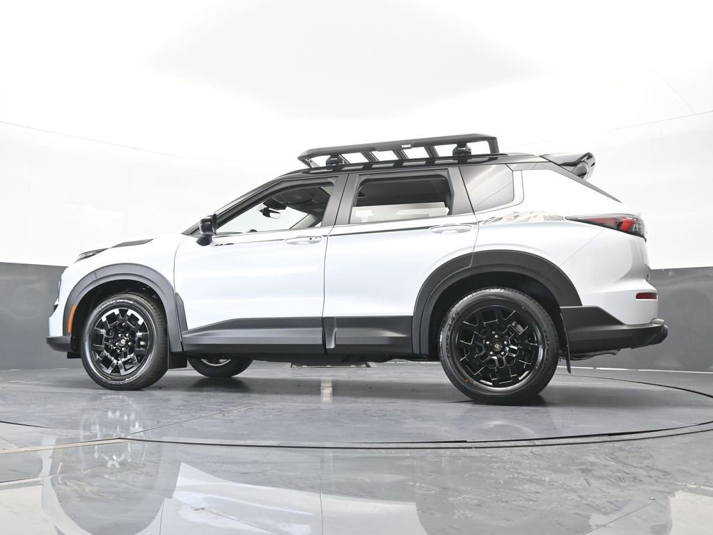 New 2026 Mitsubishi Outlander Trail Edition image 62