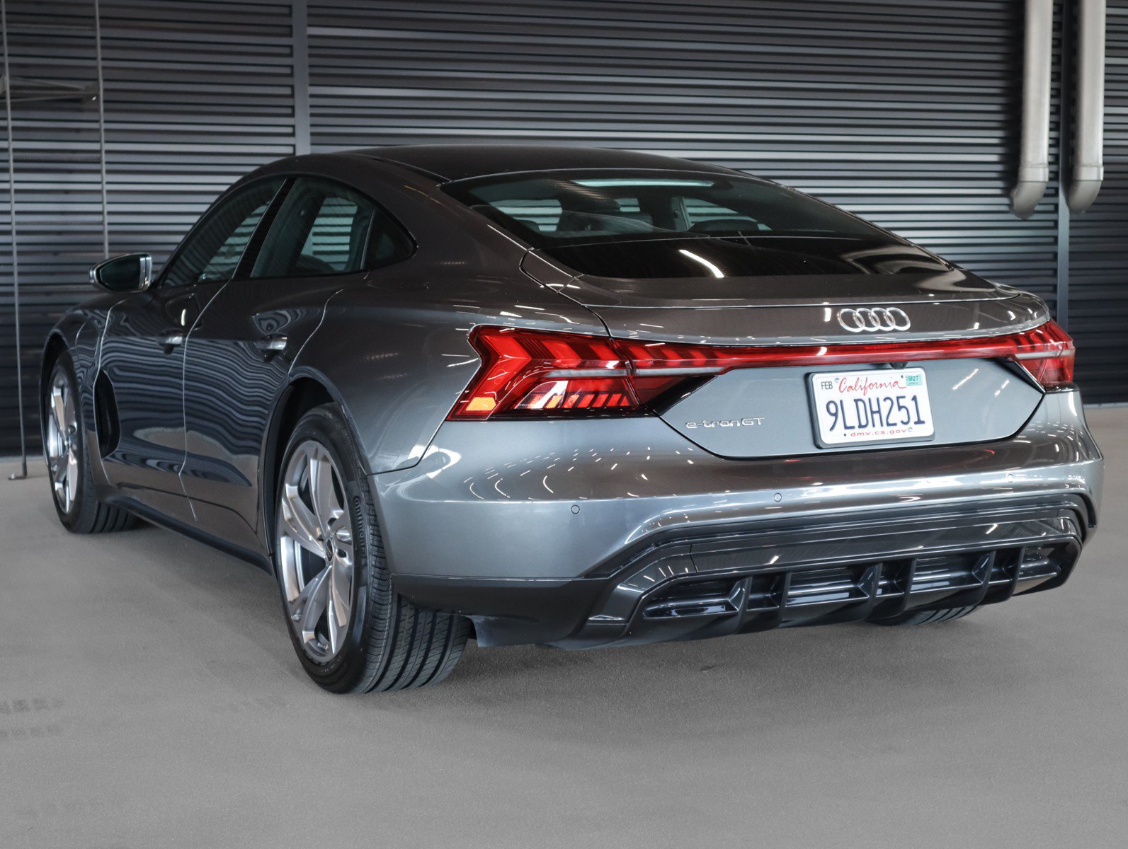 Used 2024 Audi e-tron GT Premium Plus w/ Executive Package AWD/4WD image 2