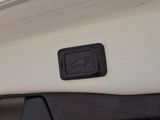 Used 2023 Toyota RAV4 XSE w/ Weather Package AWD/4WD image 34