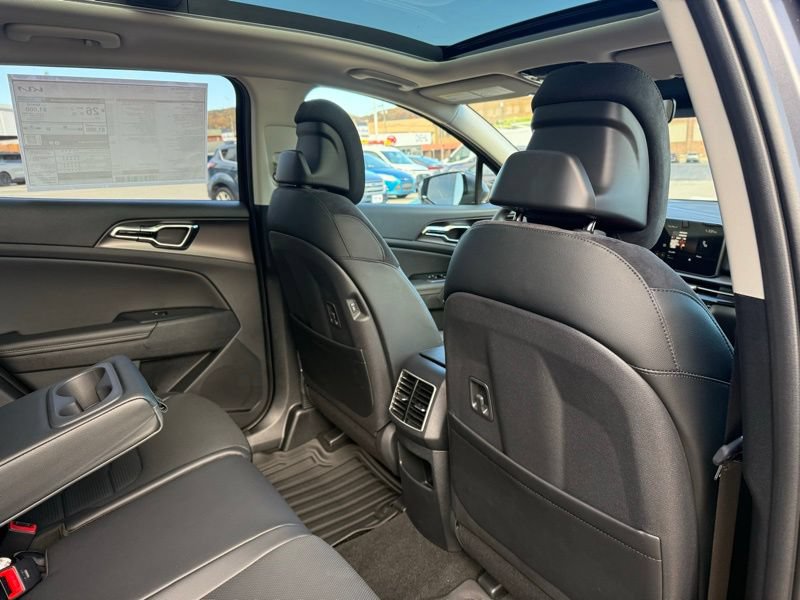 New 2026 Kia Sportage SX AWD/4WD image 15