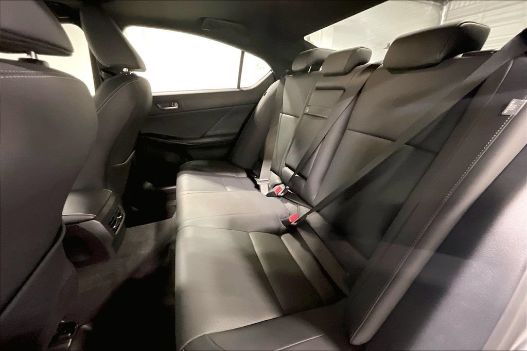 Used 2025 Lexus IS 350 F Sport w/ Accessory Package 2 RWD image 31