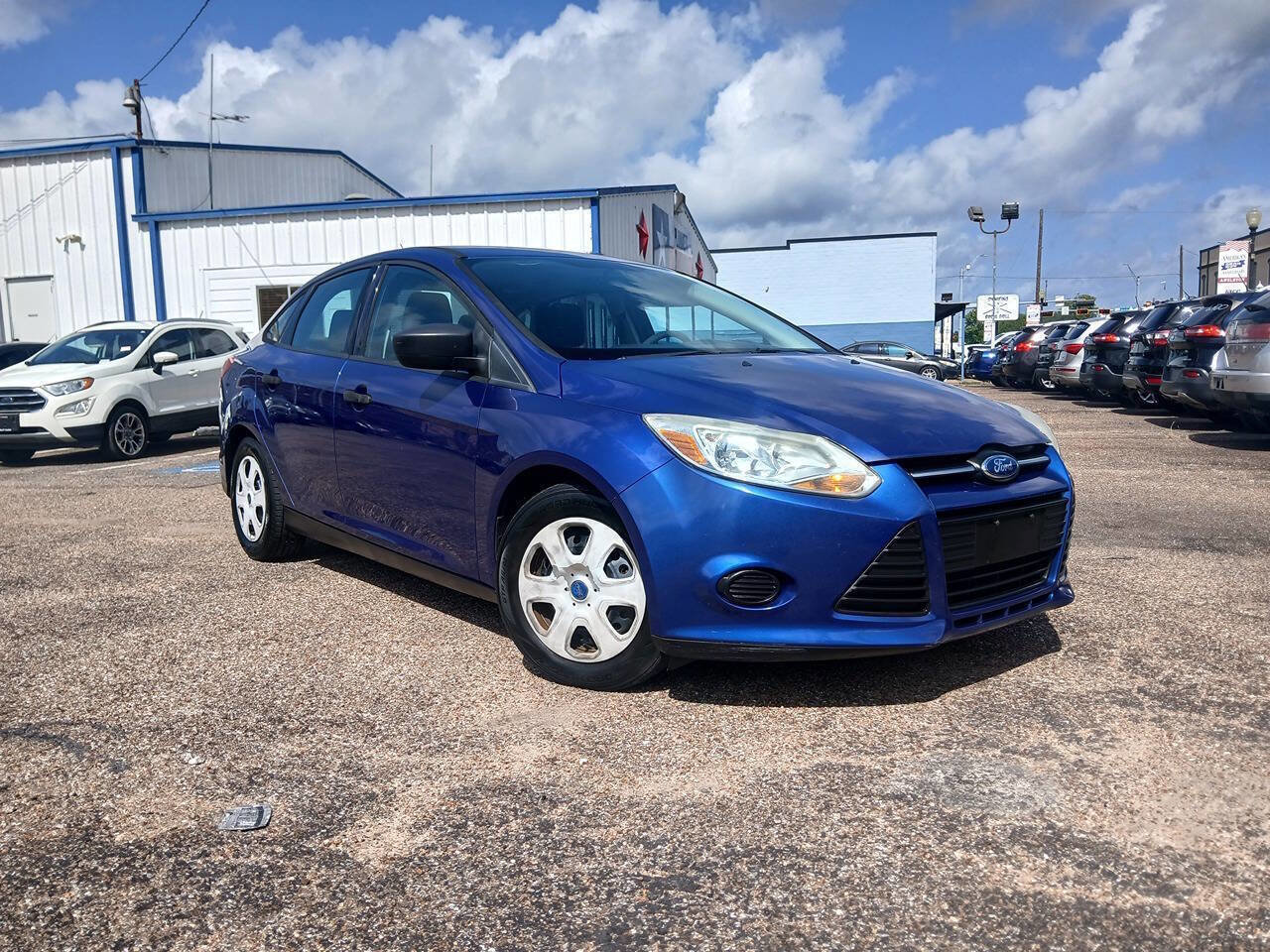 Used 2012 Ford Focus S FWD image 1