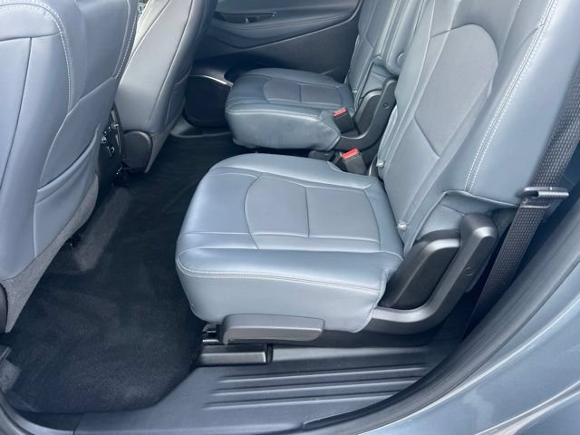Used 2018 Buick Enclave Essence AWD/4WD image 30